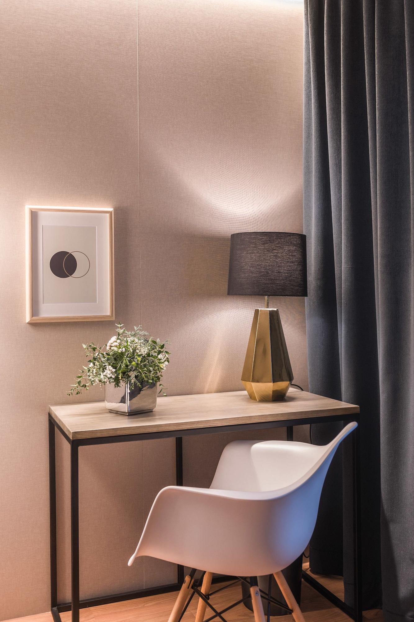 Up Rooms Vic Hotel מראה חיצוני תמונה