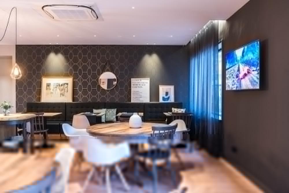 Up Rooms Vic Hotel מראה חיצוני תמונה