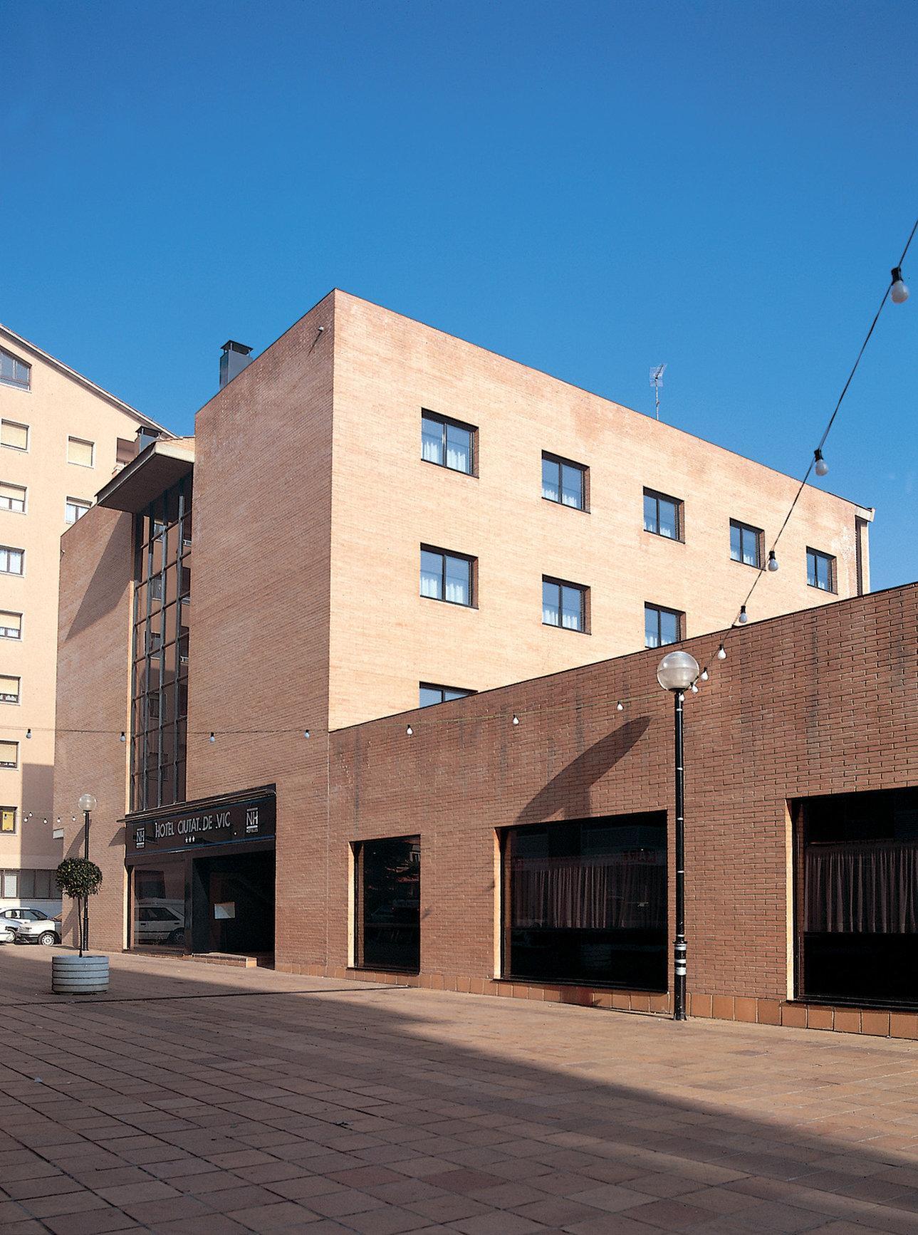Up Rooms Vic Hotel מראה חיצוני תמונה