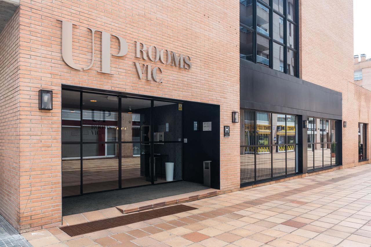Up Rooms Vic Hotel מראה חיצוני תמונה