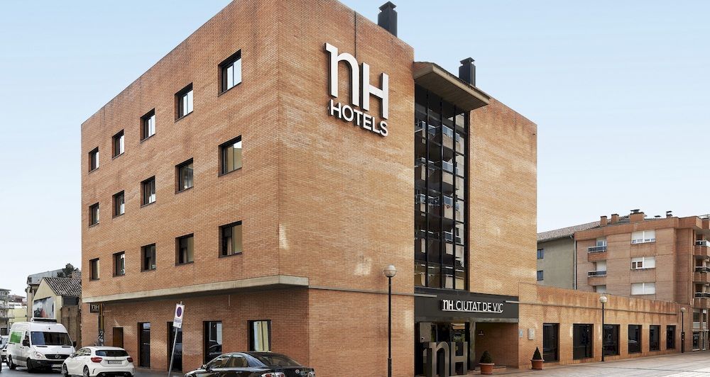 Up Rooms Vic Hotel מראה חיצוני תמונה
