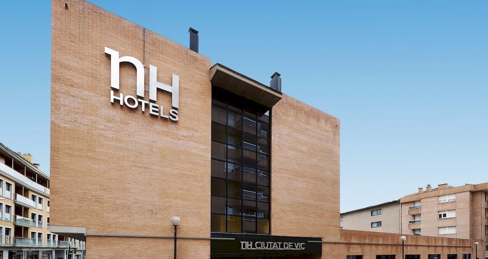 Up Rooms Vic Hotel מראה חיצוני תמונה
